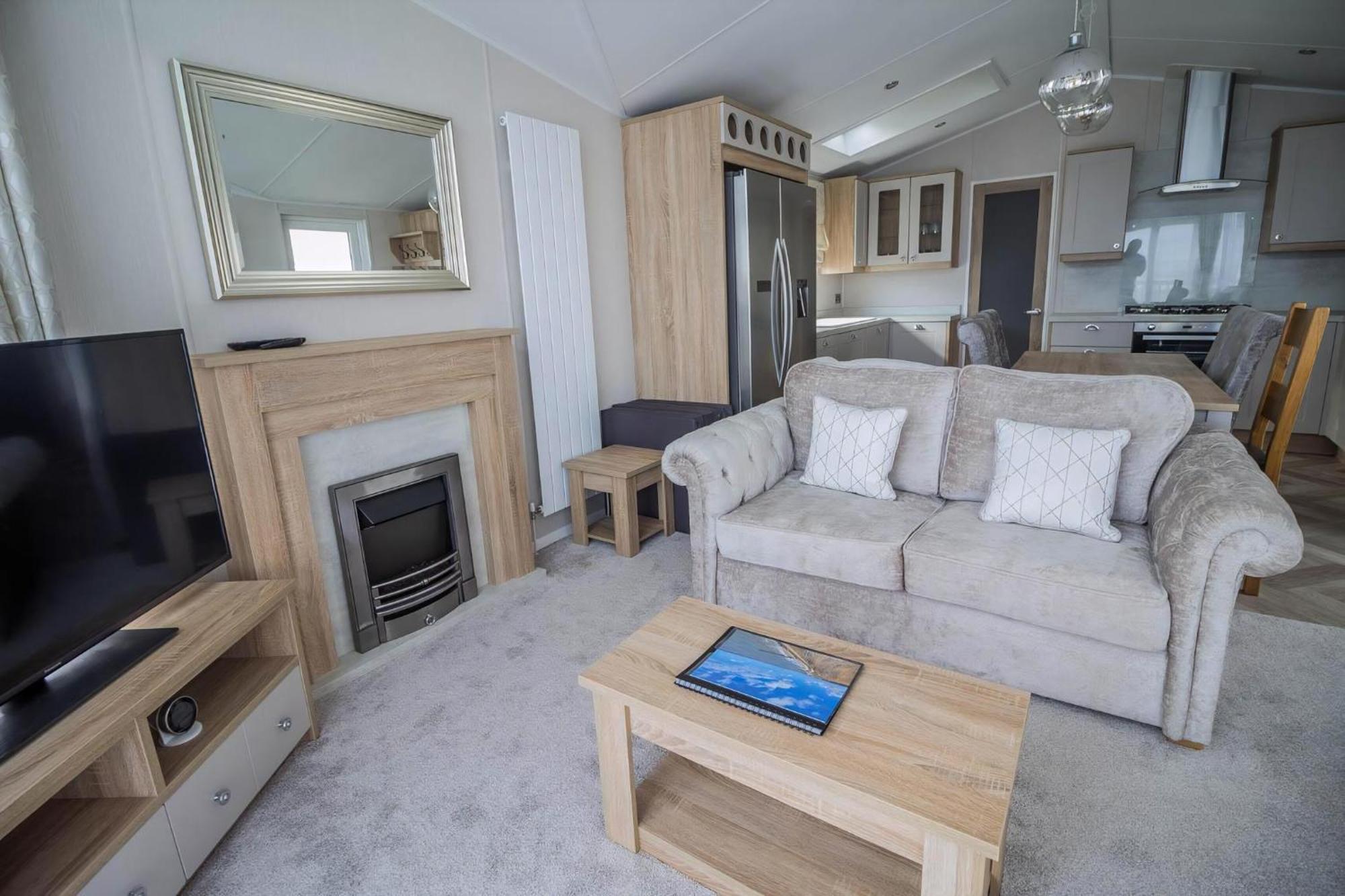 Stunning Caravan With Full Sea Views At Broadland Sands In Suffolk Ref 20236bs Campsite